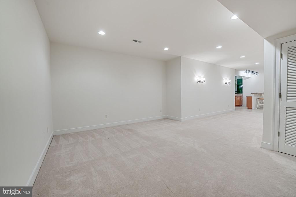 11502 MEADE POINTE