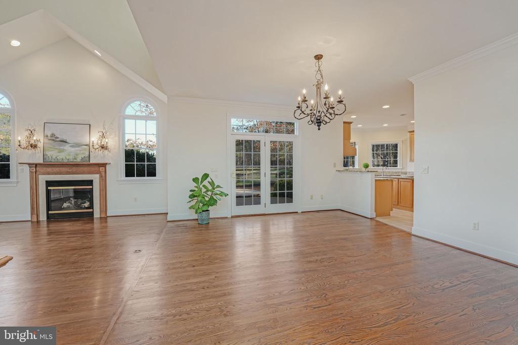 11502 MEADE POINTE