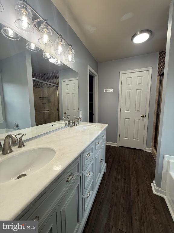 10002 ERLWOOD COURT