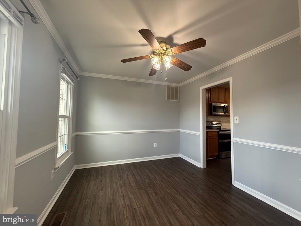 10002 ERLWOOD COURT