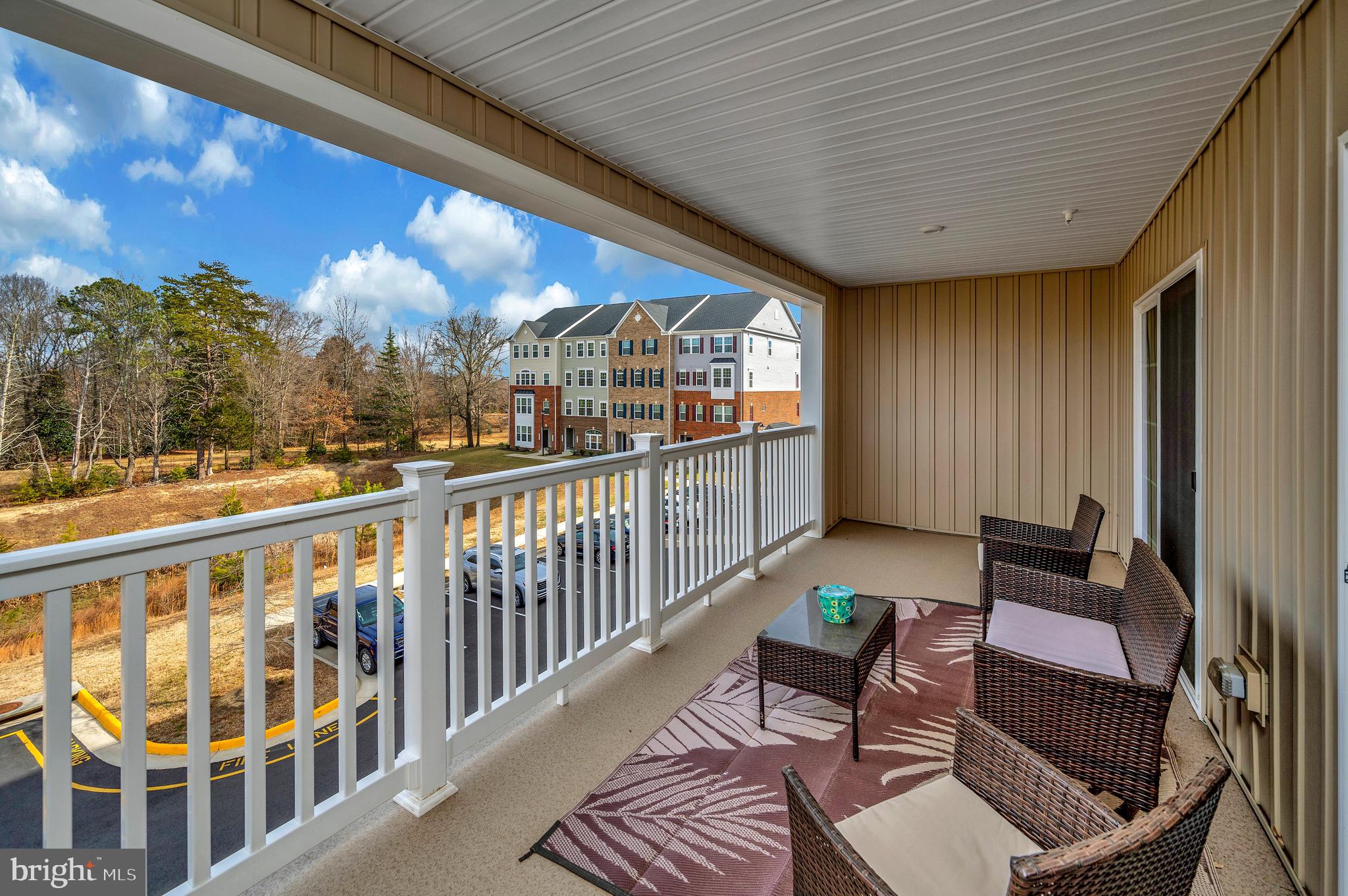 7977 INDEPENDENCE DRIVE