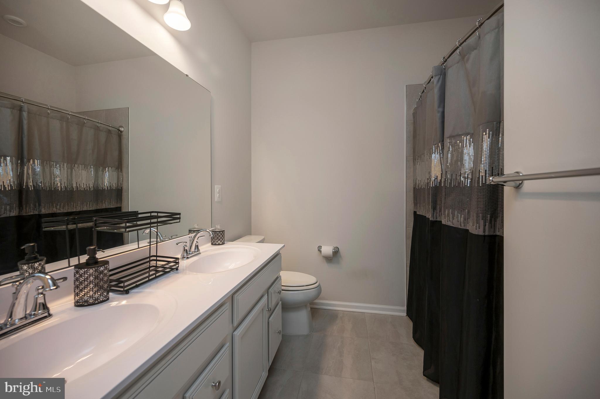 7977 INDEPENDENCE DRIVE