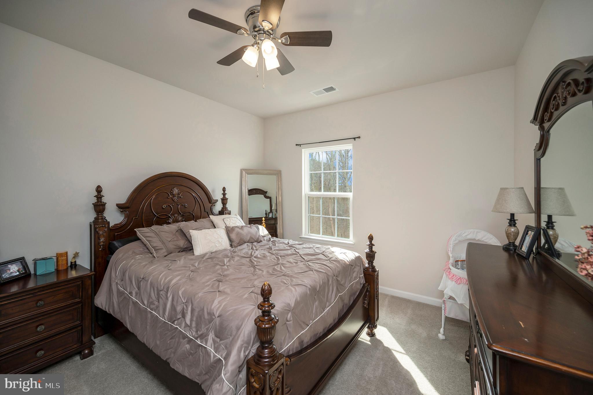 7977 INDEPENDENCE DRIVE