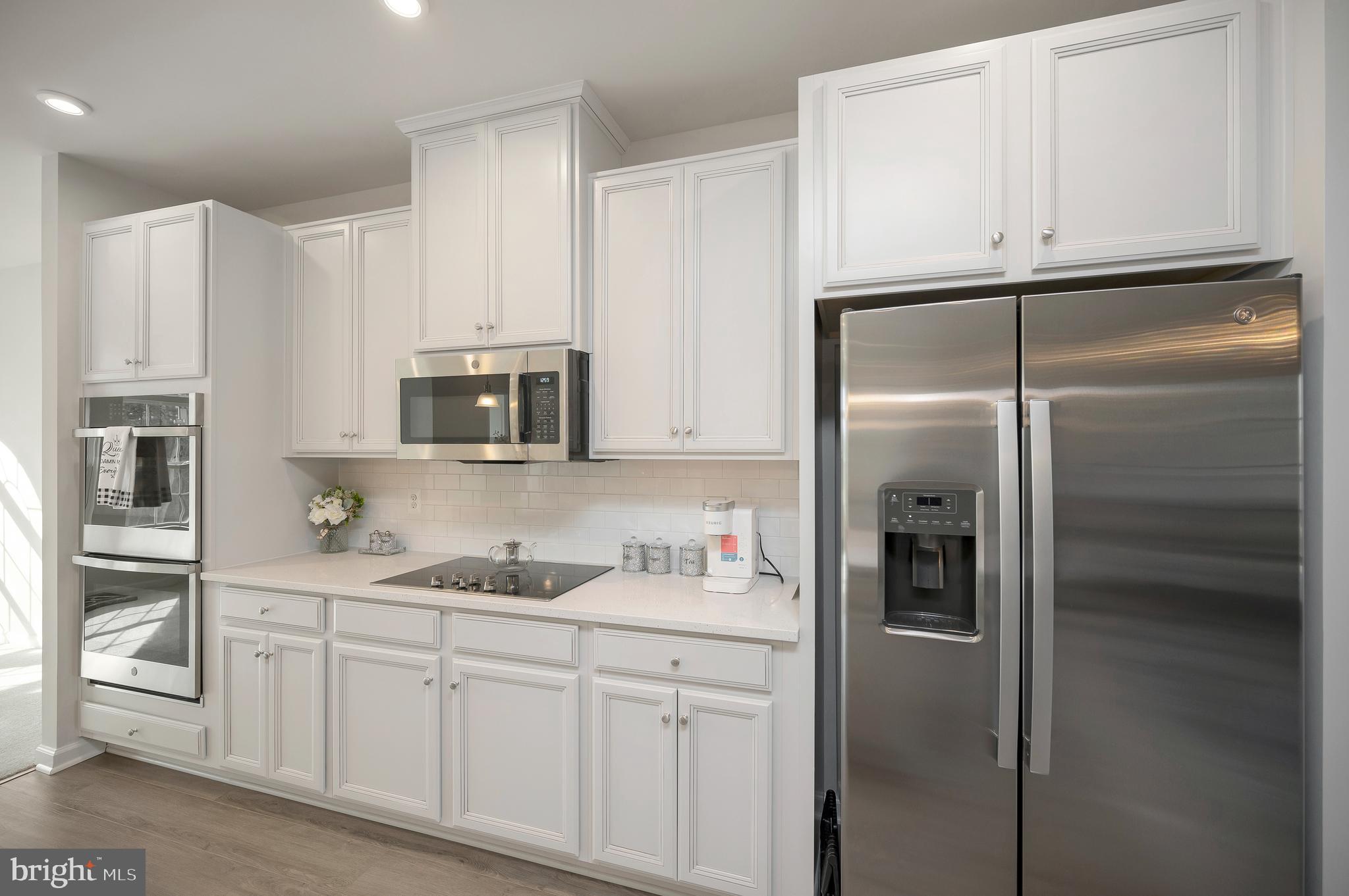 7977 INDEPENDENCE DRIVE