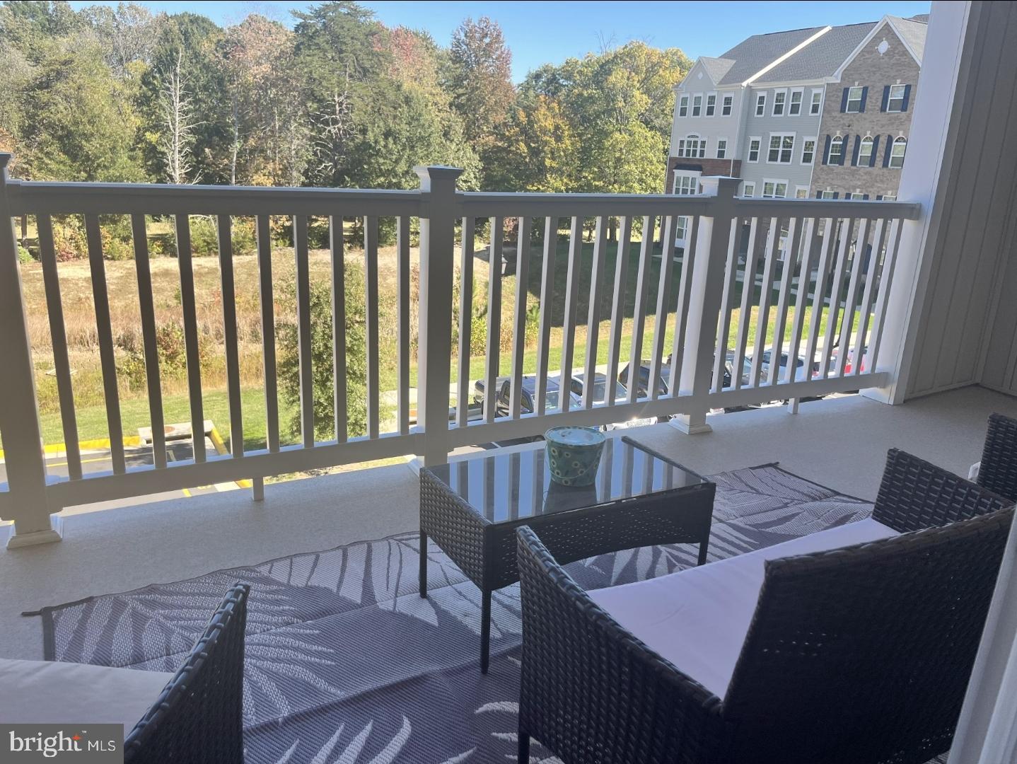 7977 INDEPENDENCE DRIVE