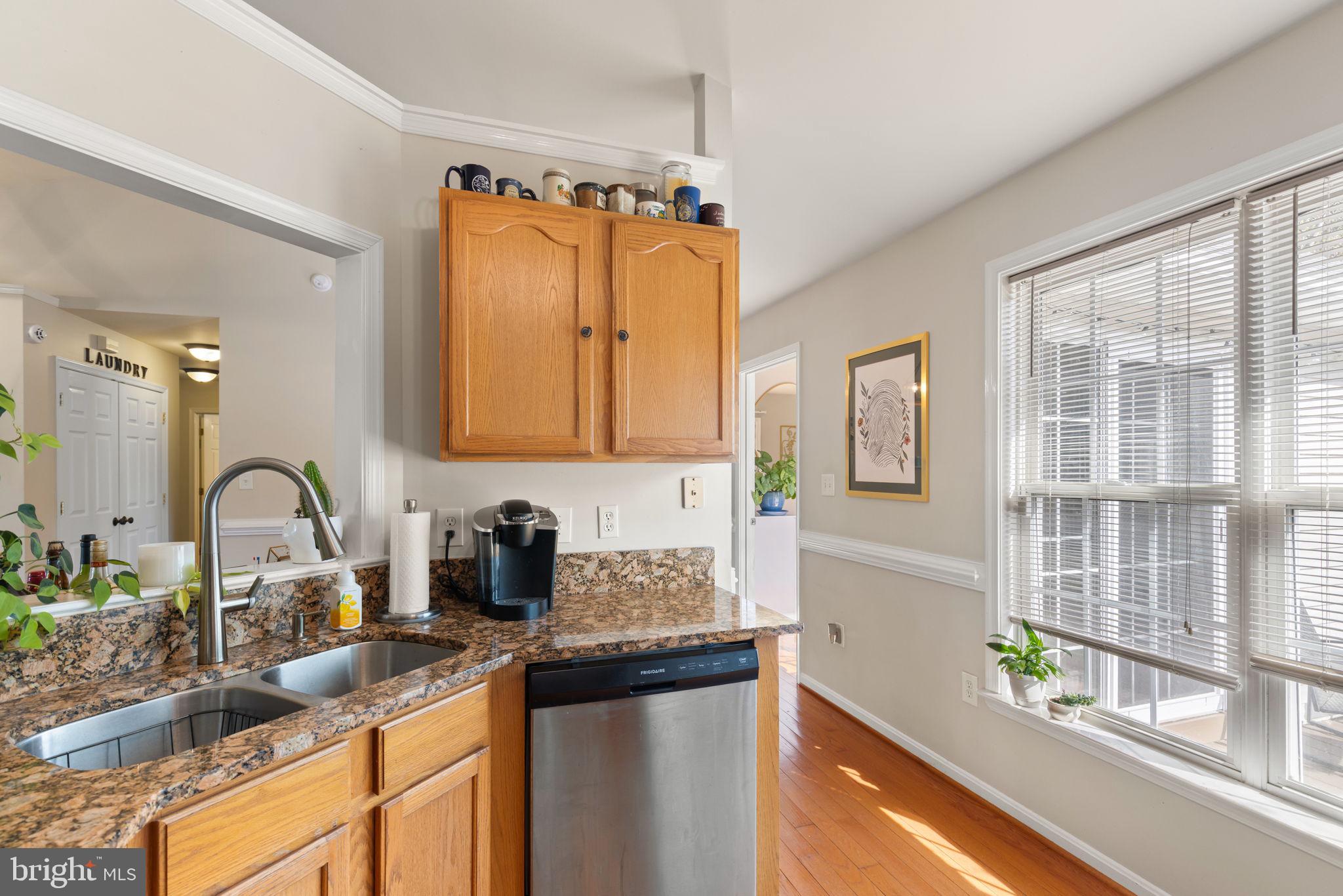 8711 FOREST GLEN CIRCLE