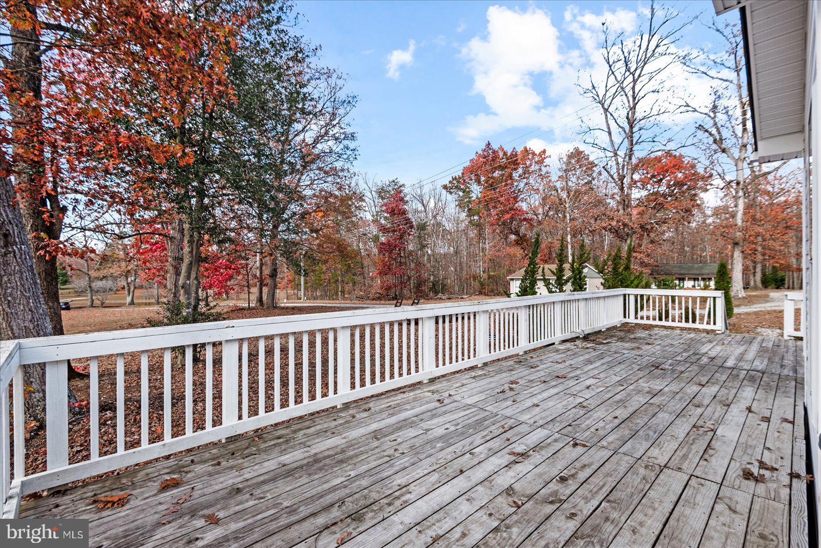 9617 THOUSAND OAKS LANE