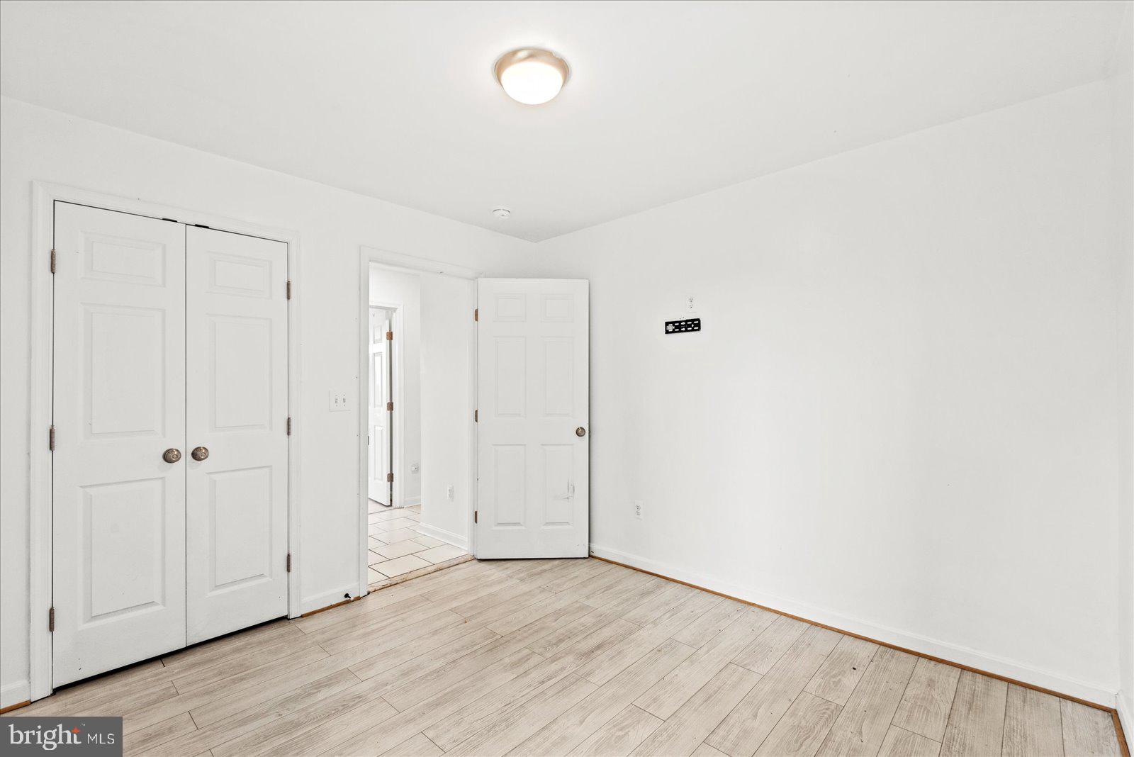 9617 THOUSAND OAKS LANE