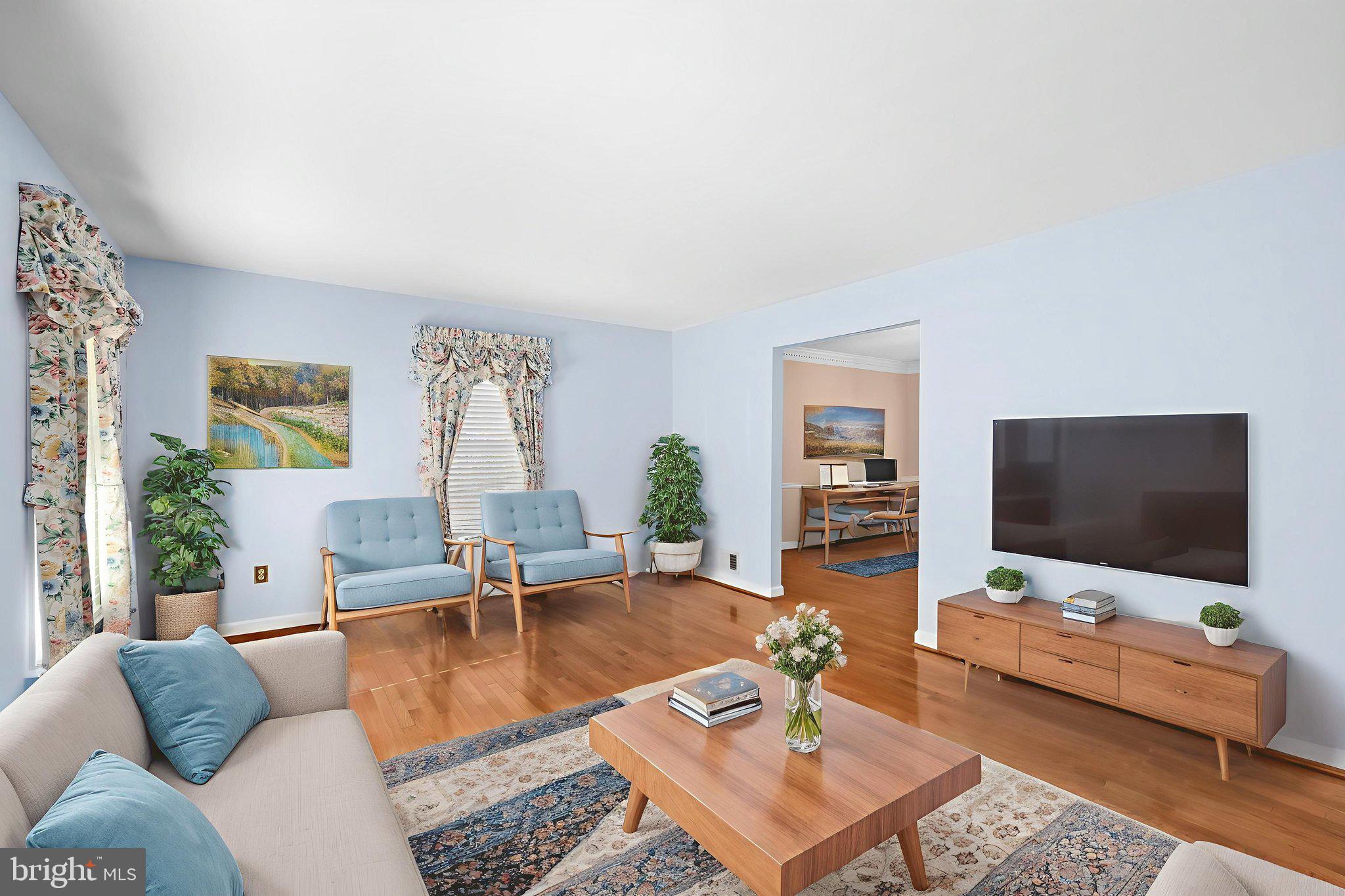 7909 WESTBURY MANOR DRIVE