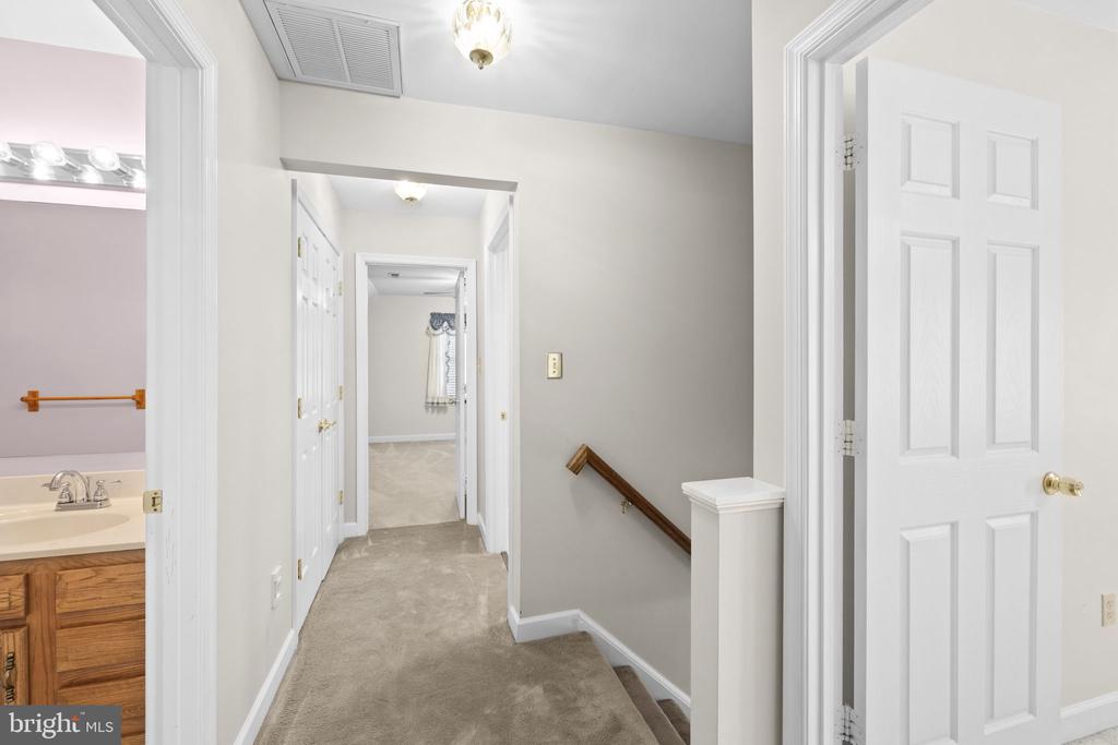 7909 WESTBURY MANOR DRIVE