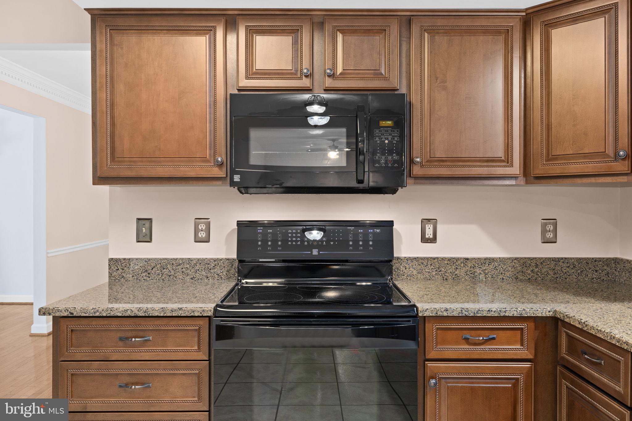 7909 WESTBURY MANOR DRIVE