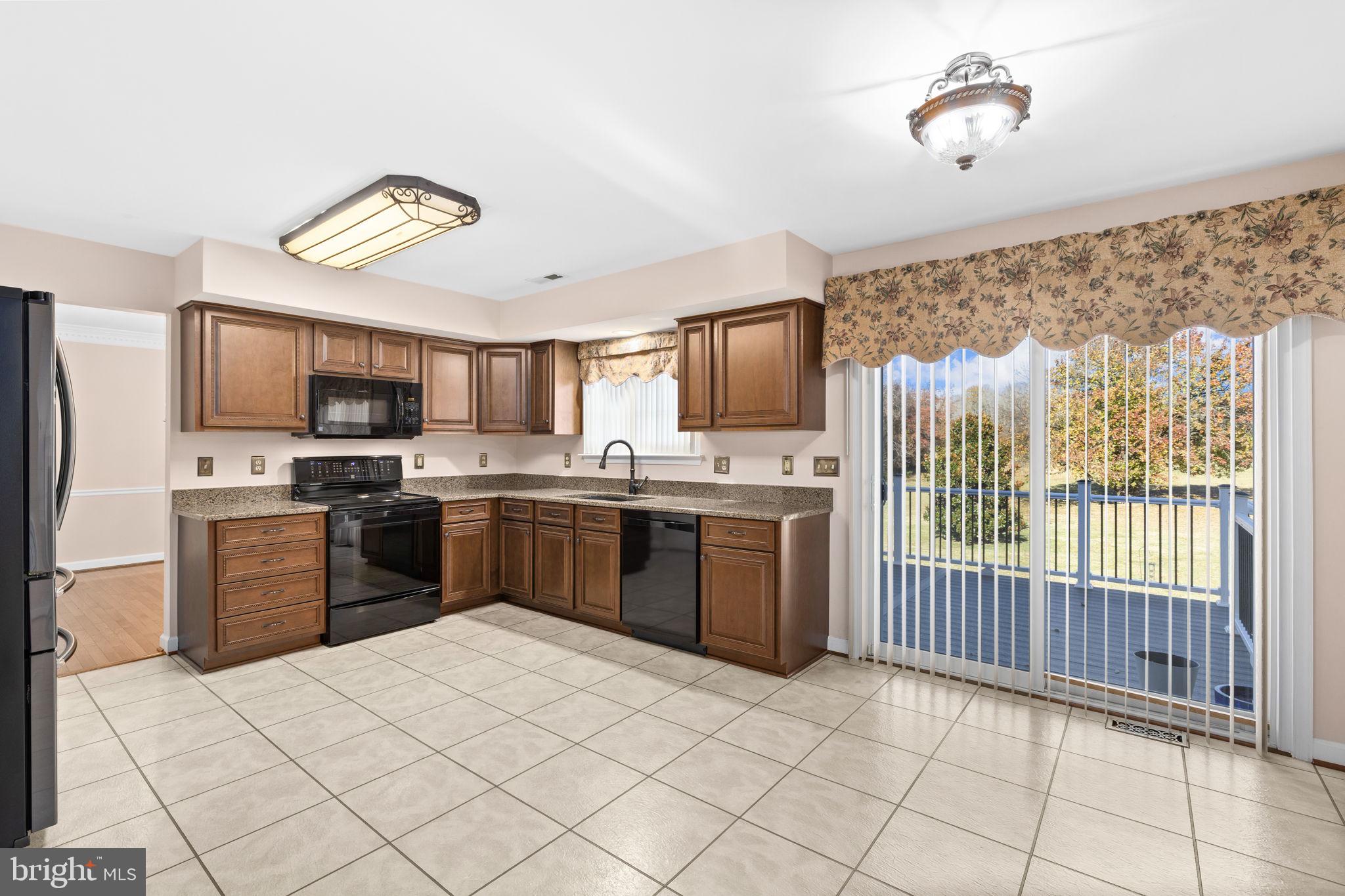 7909 WESTBURY MANOR DRIVE