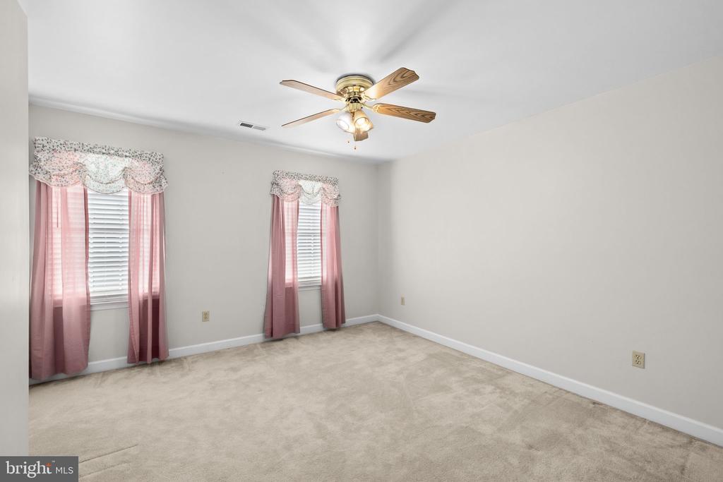 7909 WESTBURY MANOR DRIVE