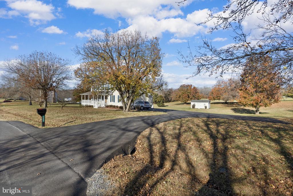 7909 WESTBURY MANOR DRIVE