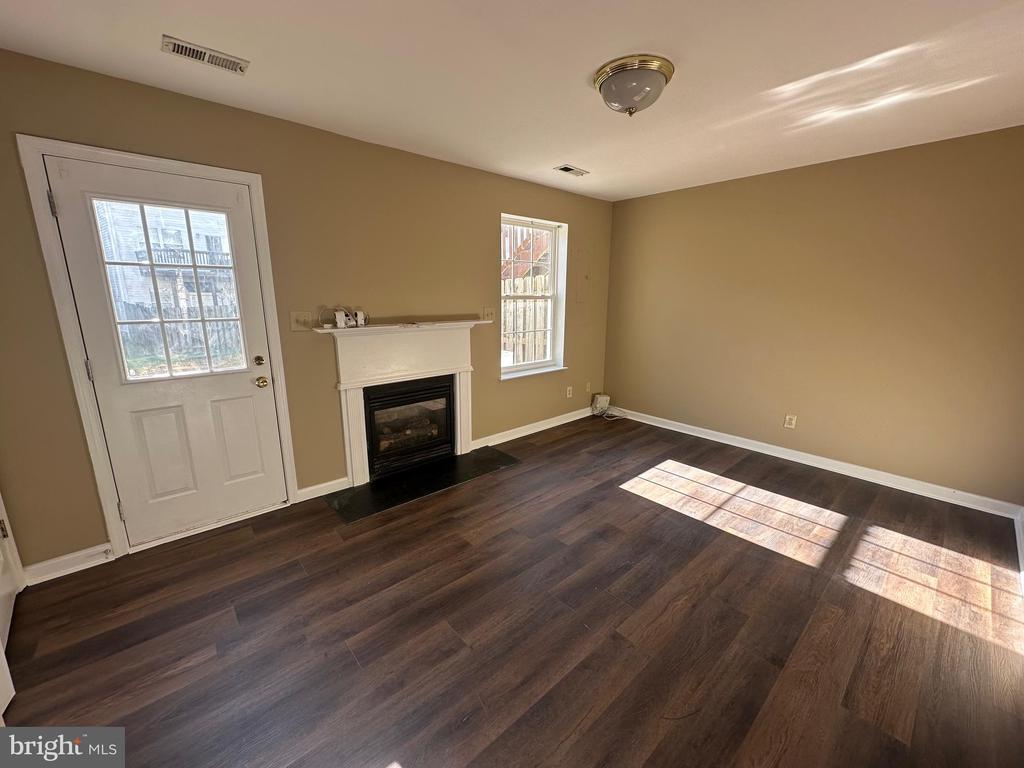 7114 WYTHEVILLE CIRCLE