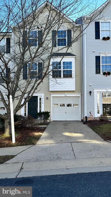 7114 WYTHEVILLE CIRCLE