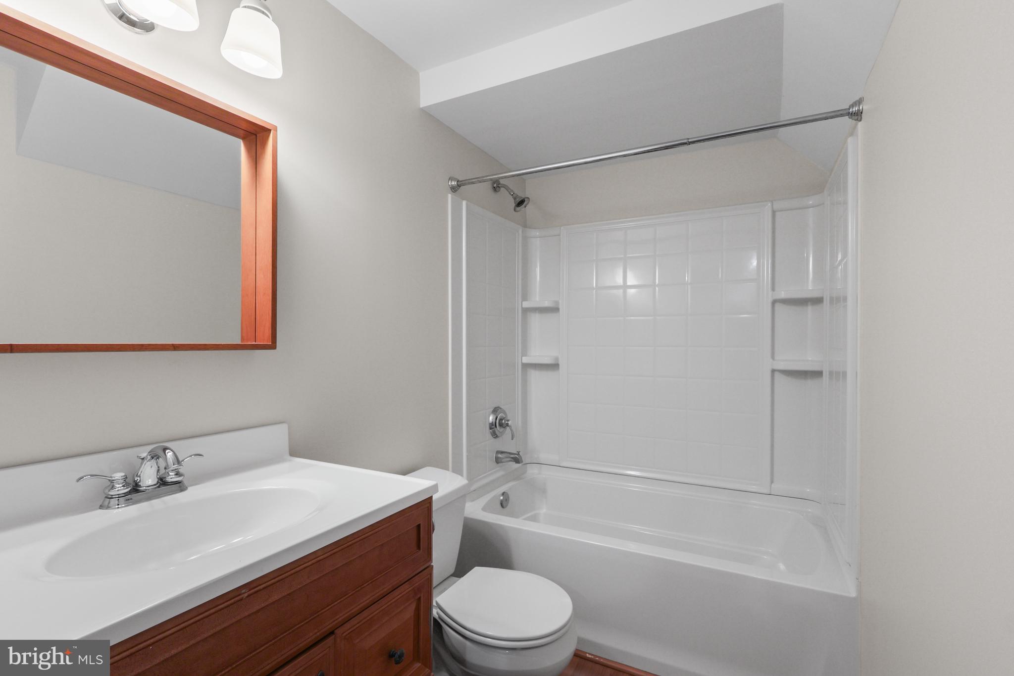 11705 NEW BOND STREET