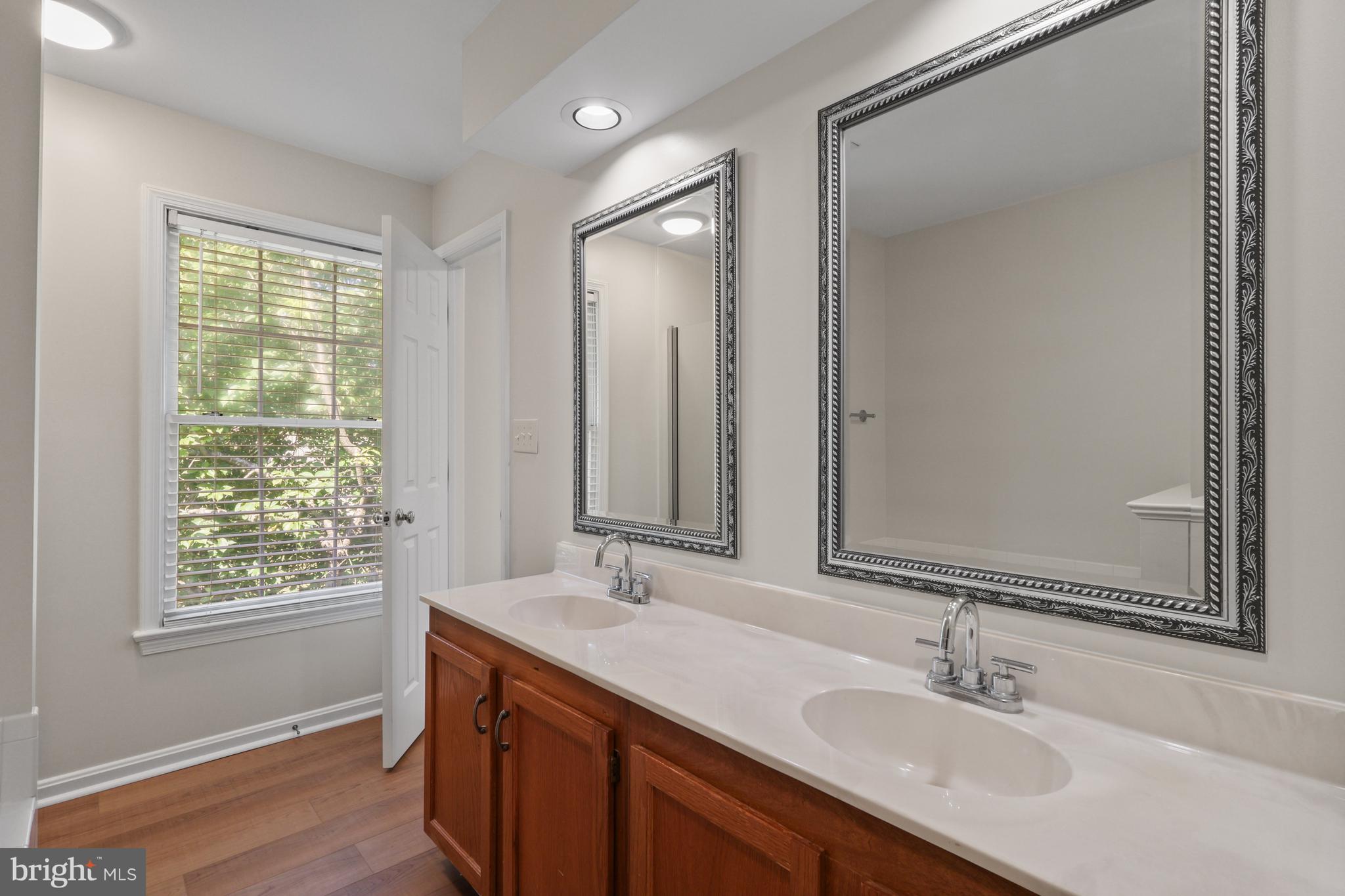 11705 NEW BOND STREET