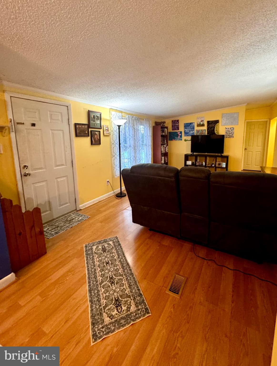3300 DANBURY CIRCLE