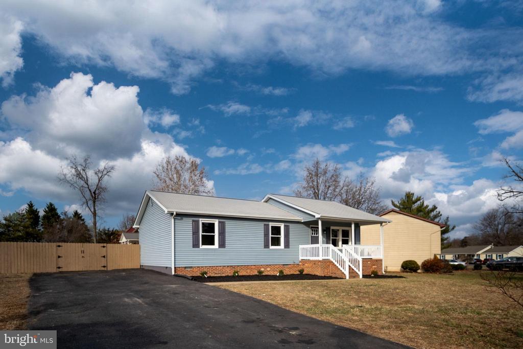11200 TRISLER DRIVE