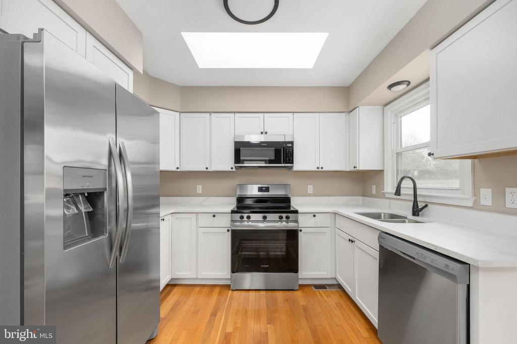 11200 TRISLER DRIVE
