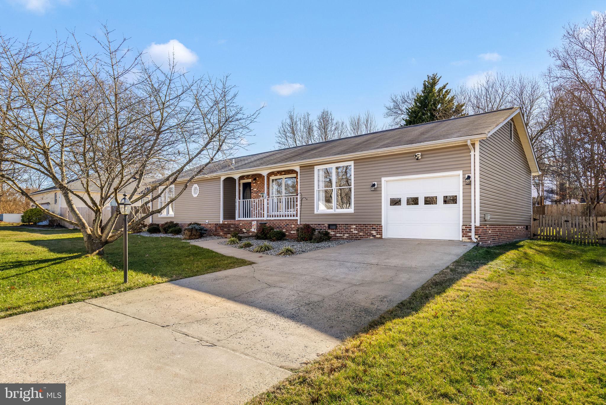 3903 COPPERLEAF ROAD