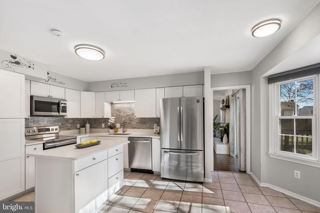 3903 COPPERLEAF ROAD