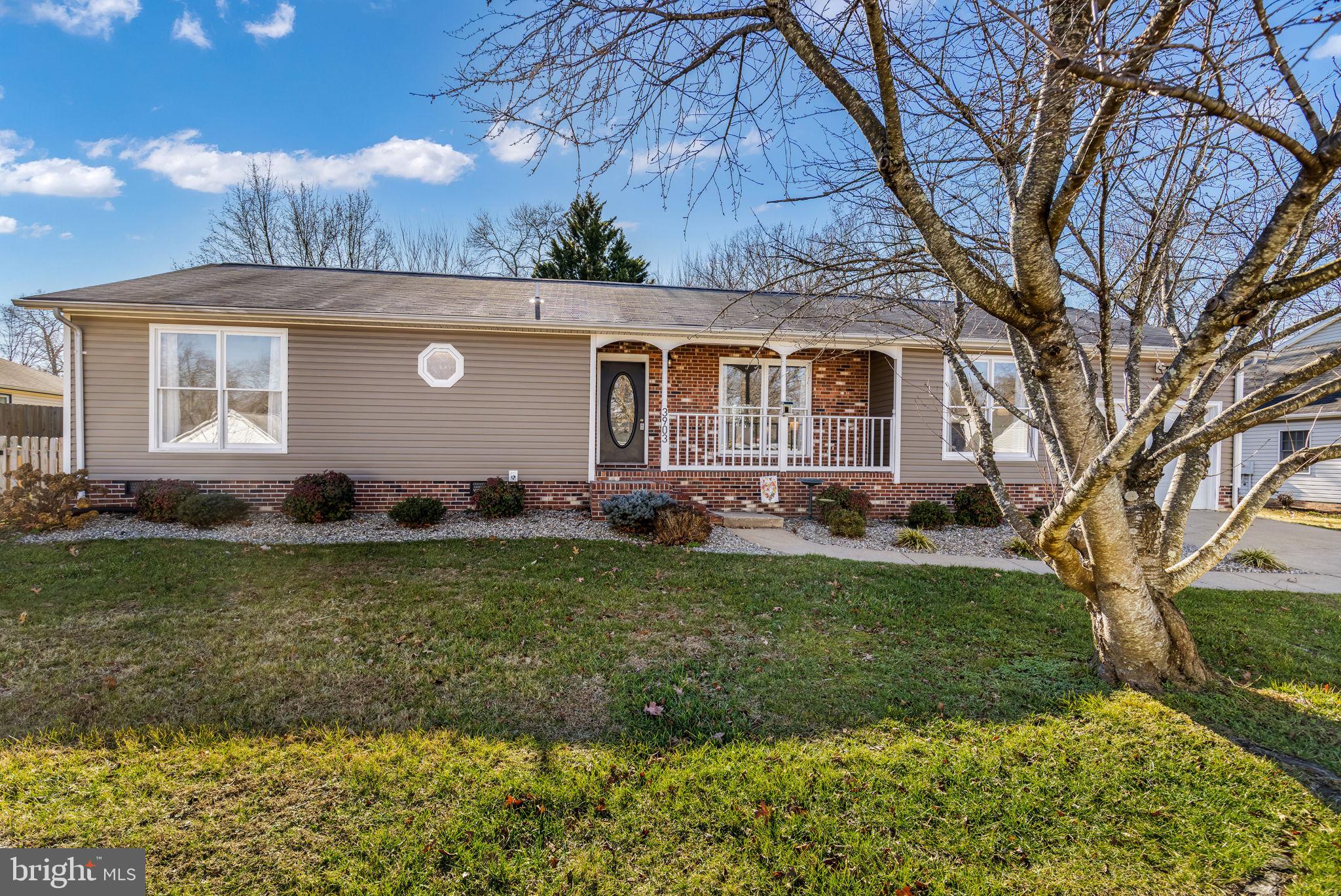 3903 COPPERLEAF ROAD