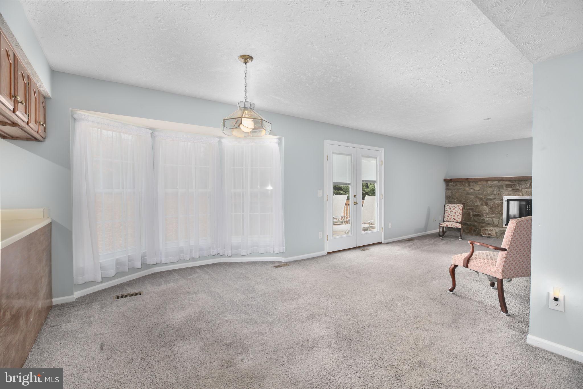 11210 SPRINGFIELD DRIVE