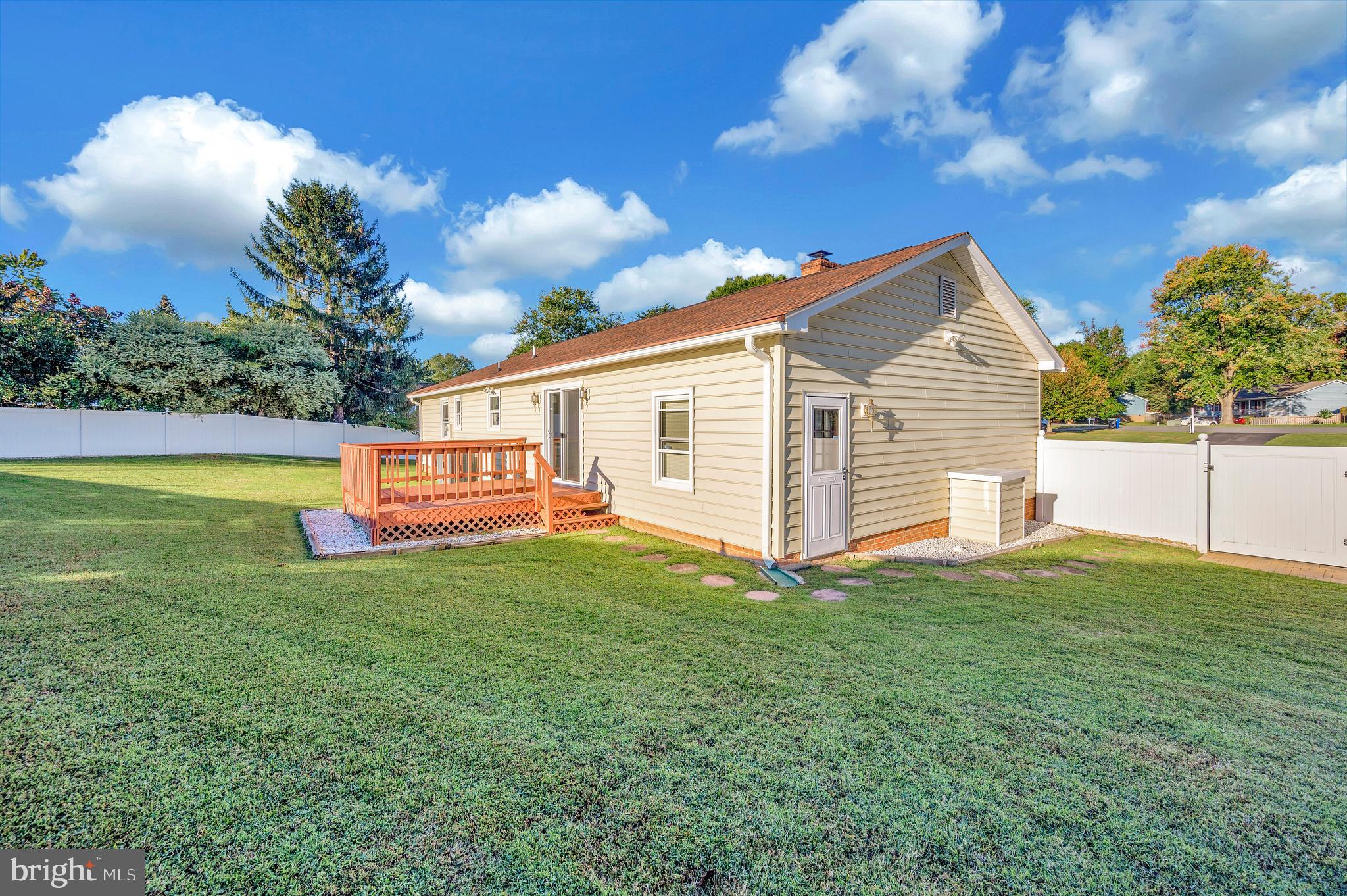 3903 NORRIS DRIVE