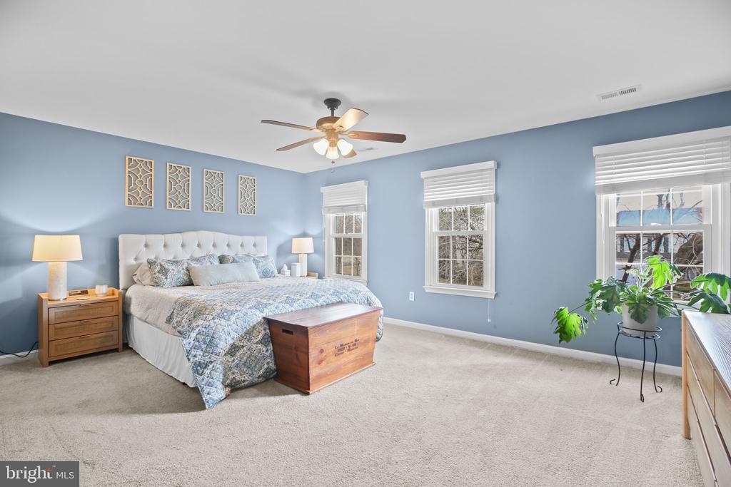 6231 SWEETBRIAR DRIVE