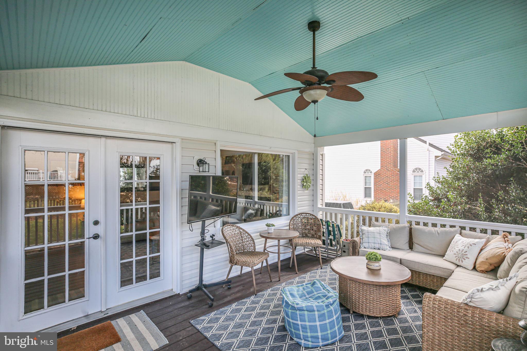 6231 SWEETBRIAR DRIVE