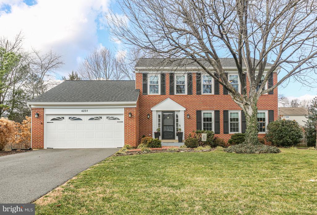 6231 SWEETBRIAR DRIVE