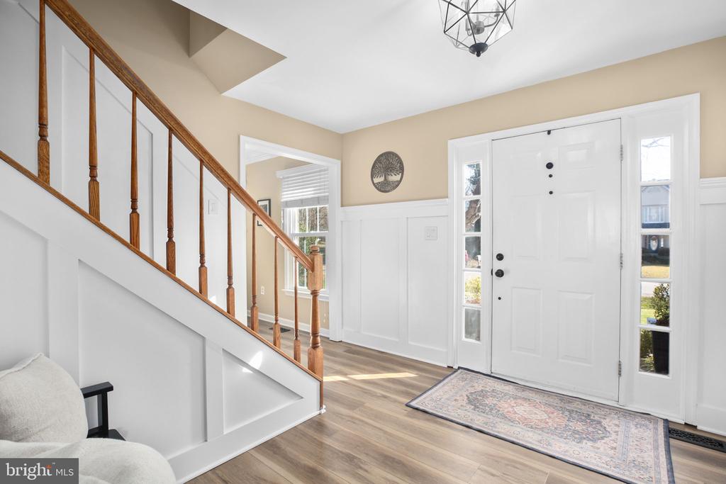 6231 SWEETBRIAR DRIVE