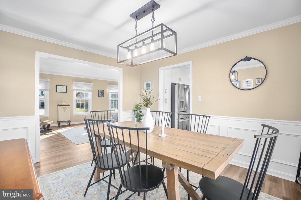 6231 SWEETBRIAR DRIVE