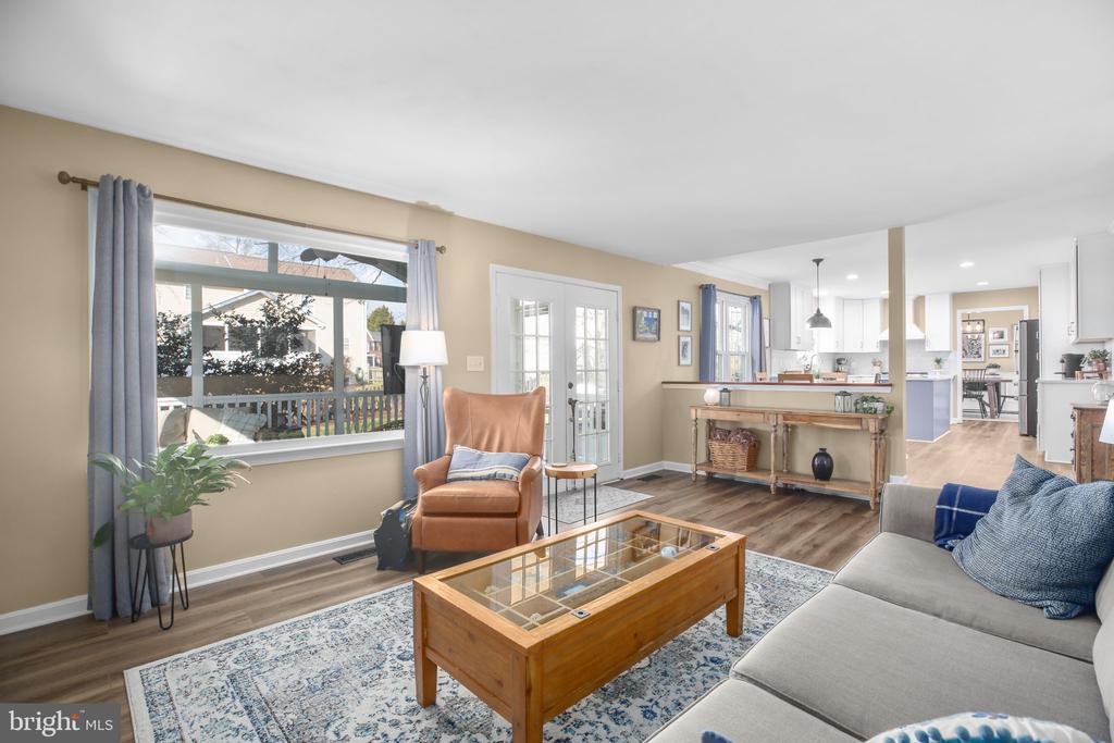 6231 SWEETBRIAR DRIVE