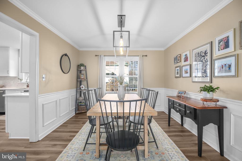 6231 SWEETBRIAR DRIVE