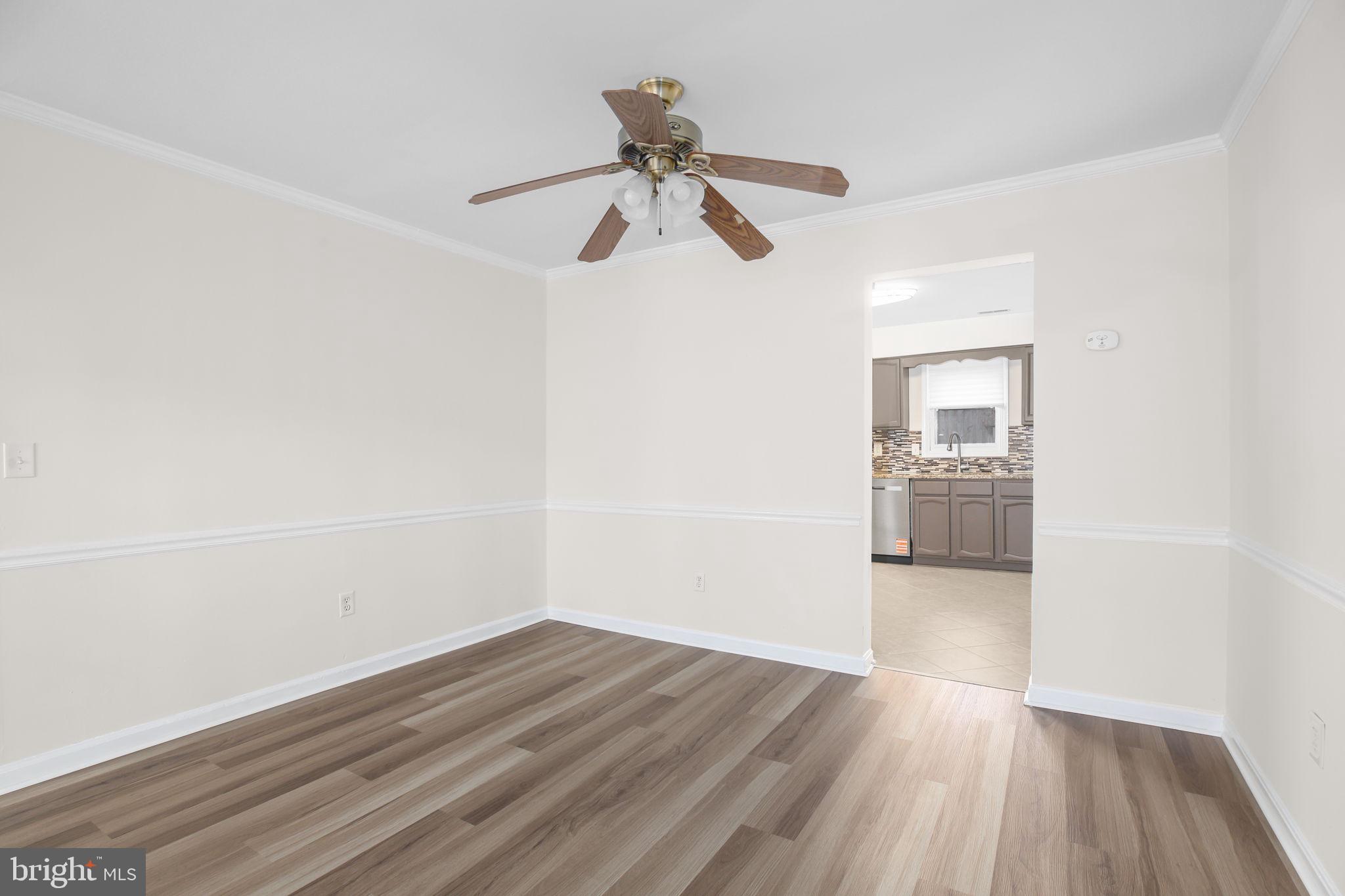 10715 GRETA LYNN COURT