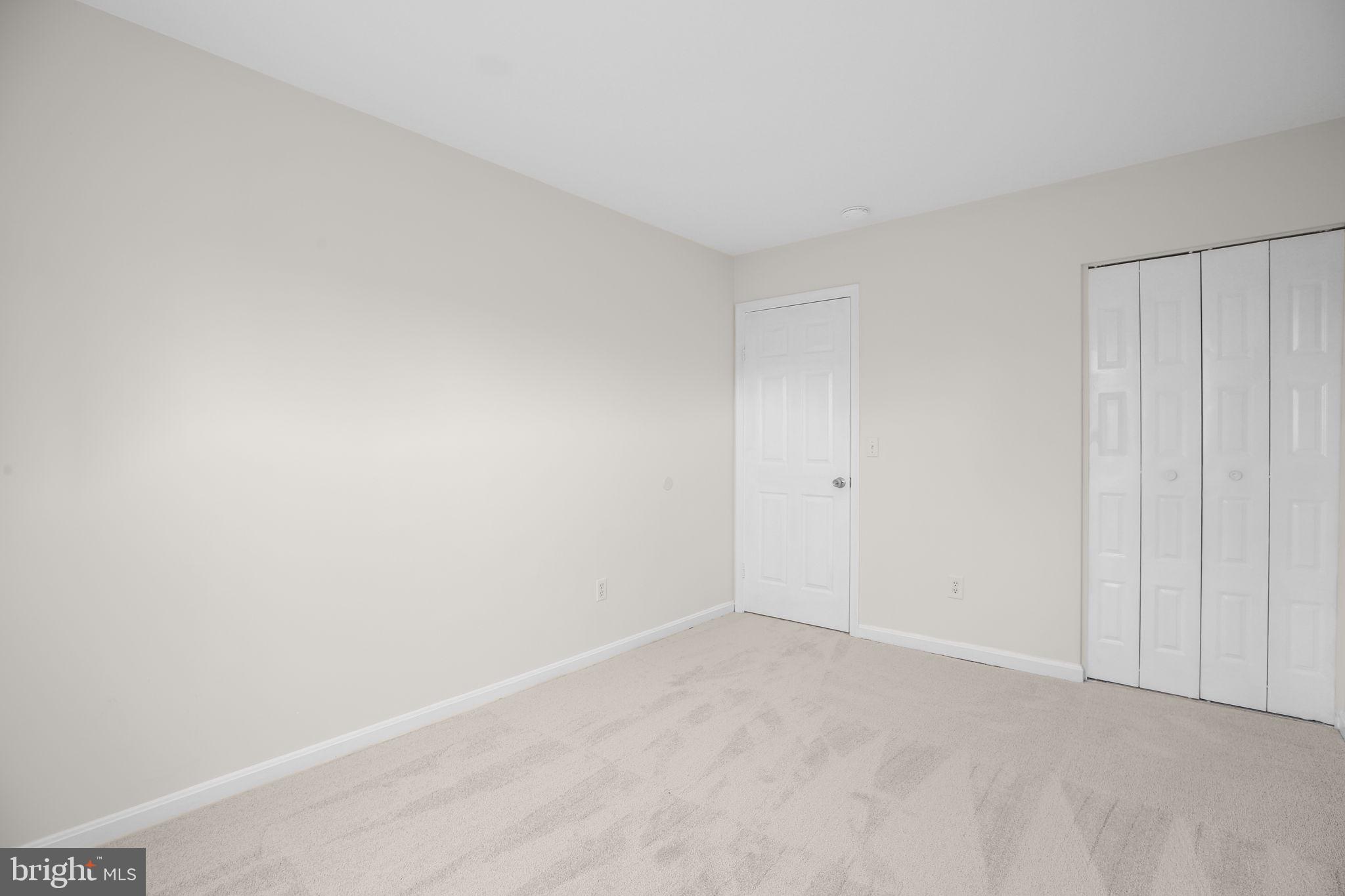 10715 GRETA LYNN COURT