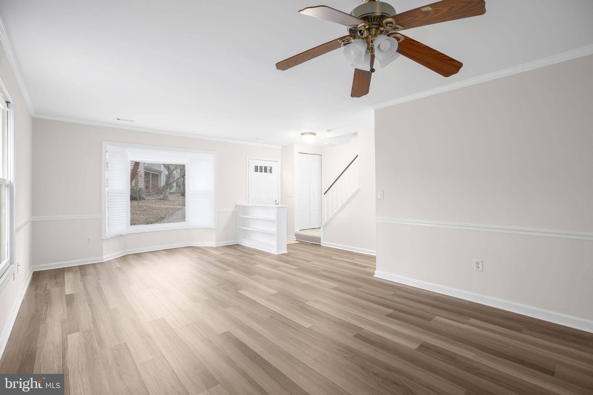 10715 GRETA LYNN COURT