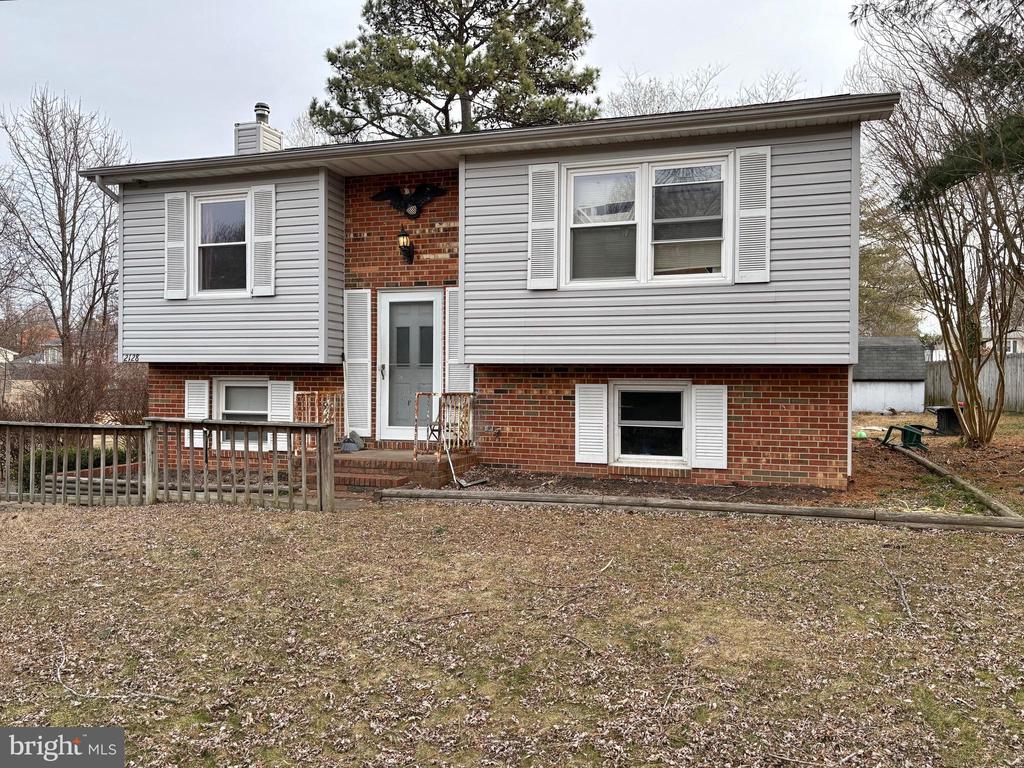 2128 HAMWAY DRIVE