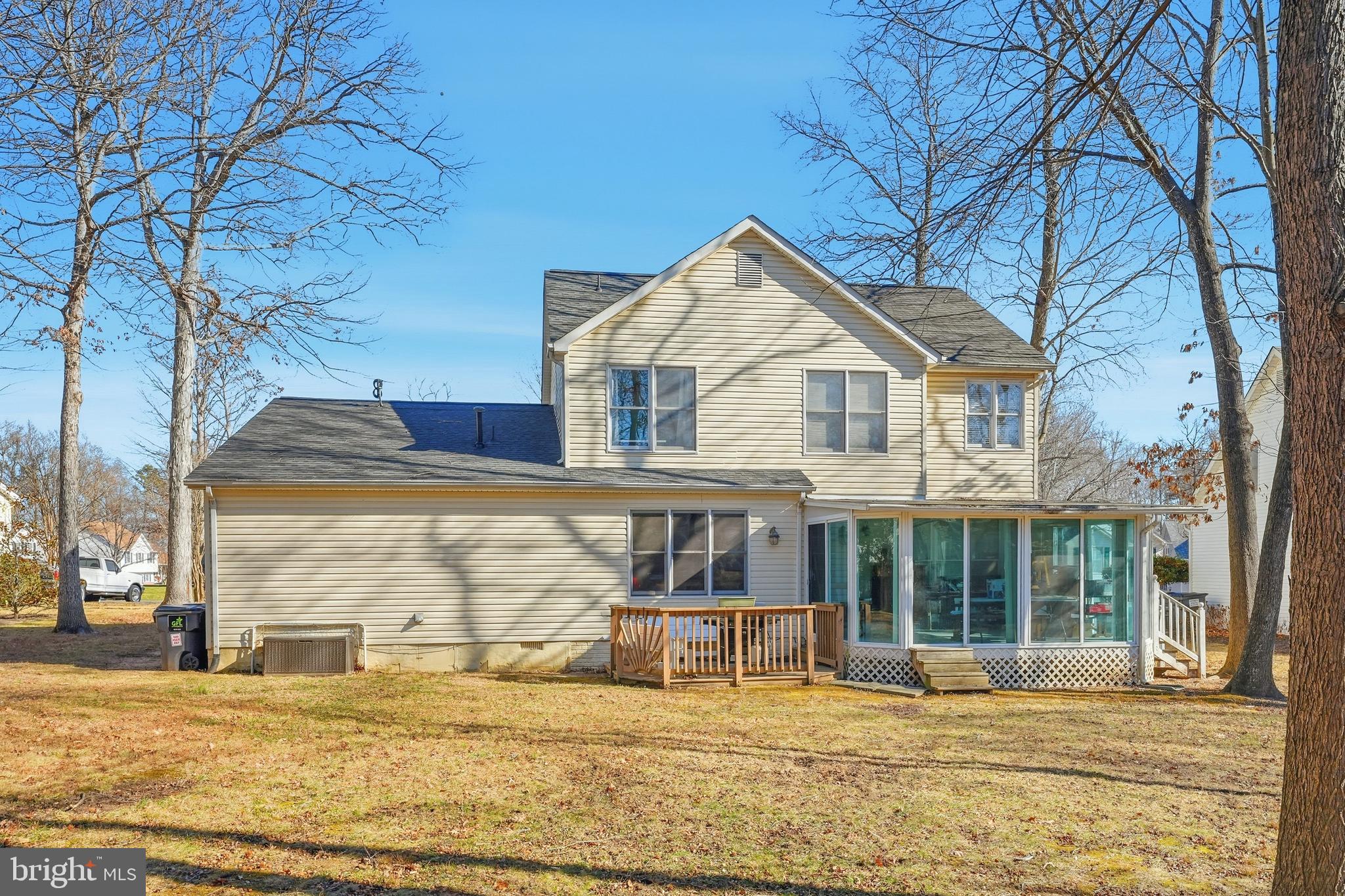 9806 KENMORE COURT