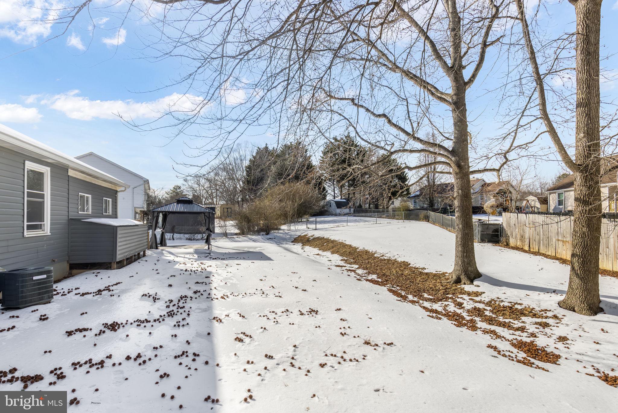 5303 BRIARBEND COURT