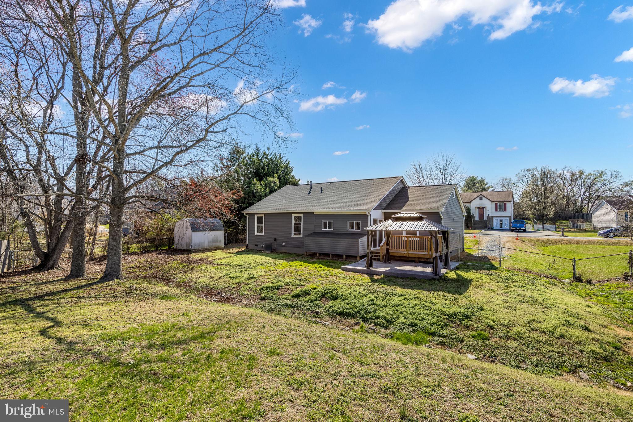 5303 BRIARBEND COURT