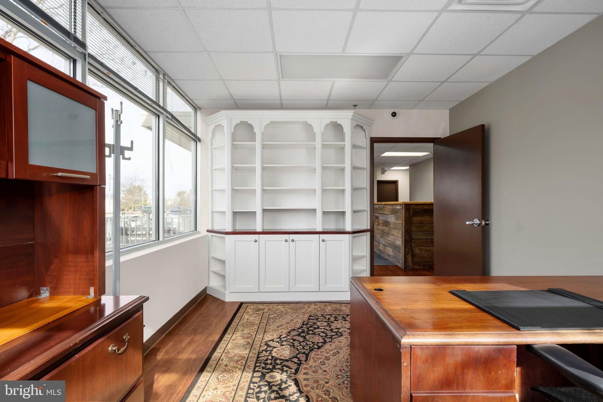 927 MAPLE GROVE DRIVE 201