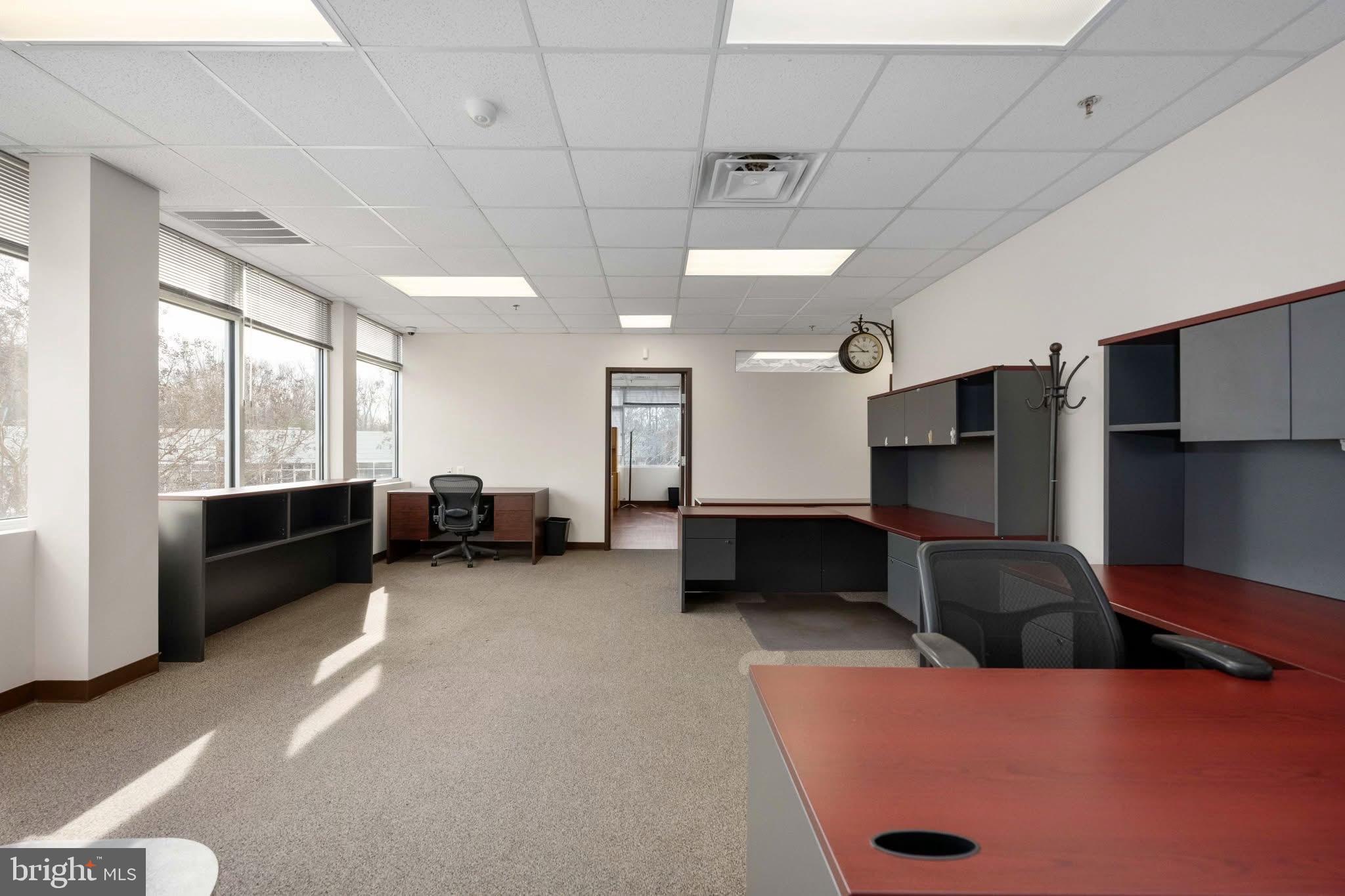 927 MAPLE GROVE DRIVE 201