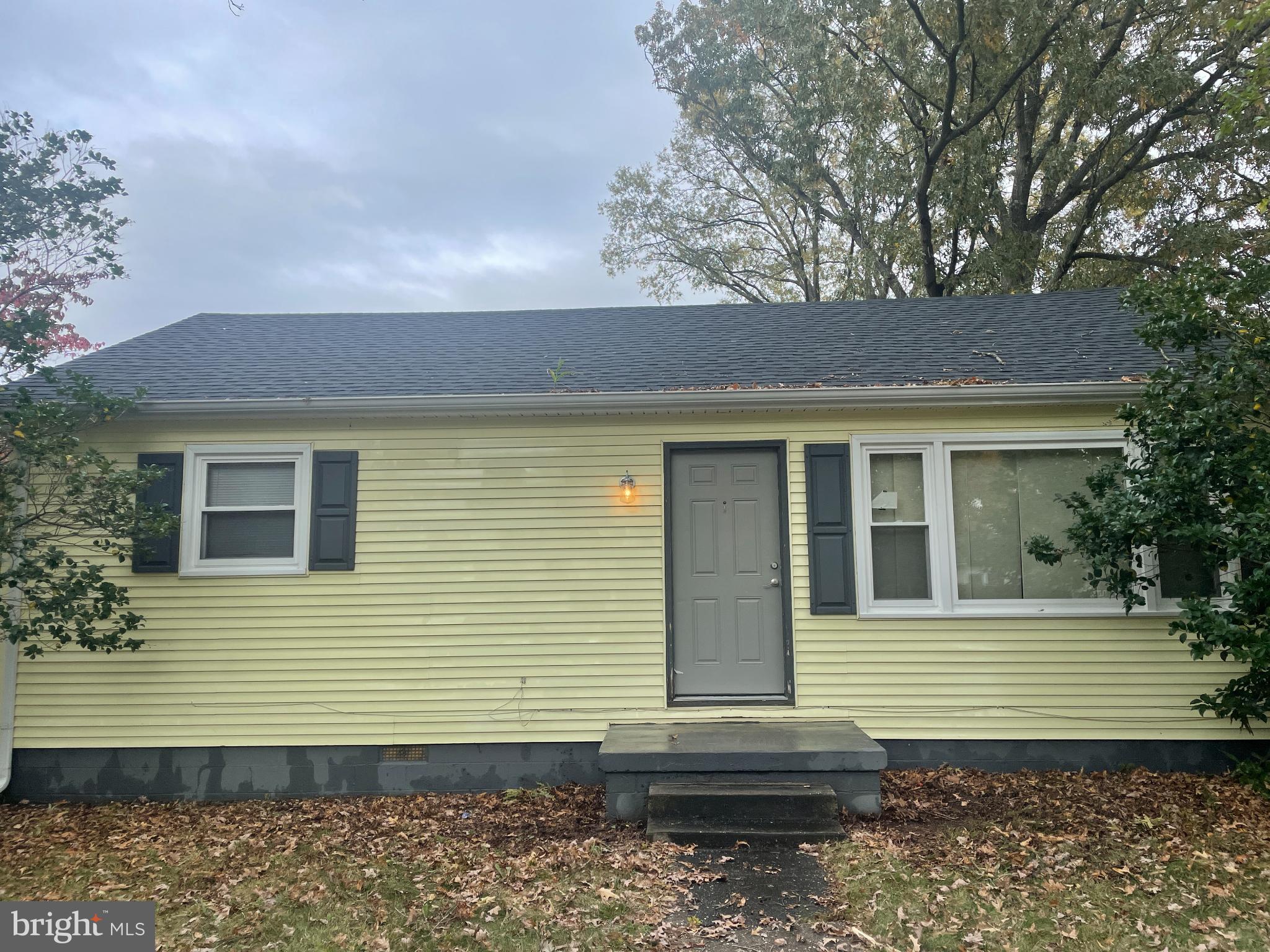 123 EARLY STREET