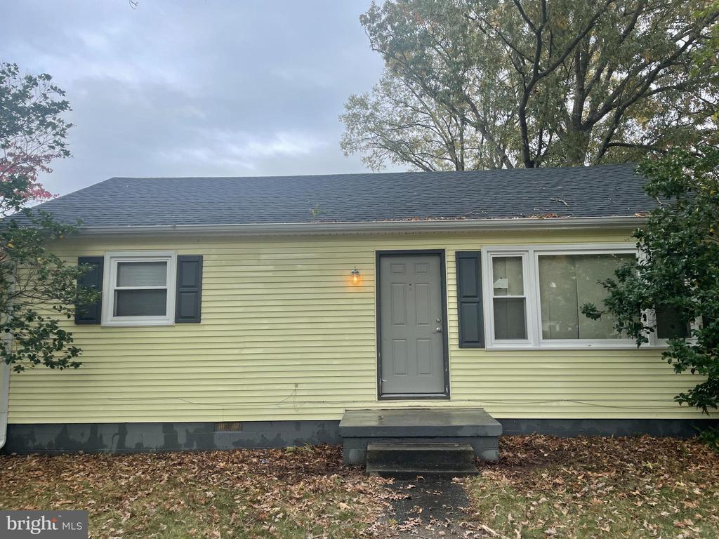 123 EARLY STREET