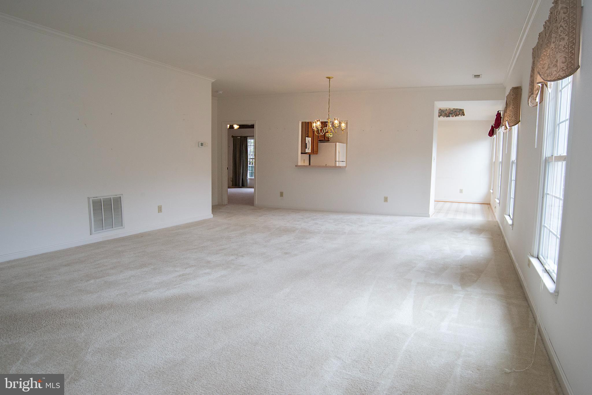 9214 SAINT ANDREWS LANE