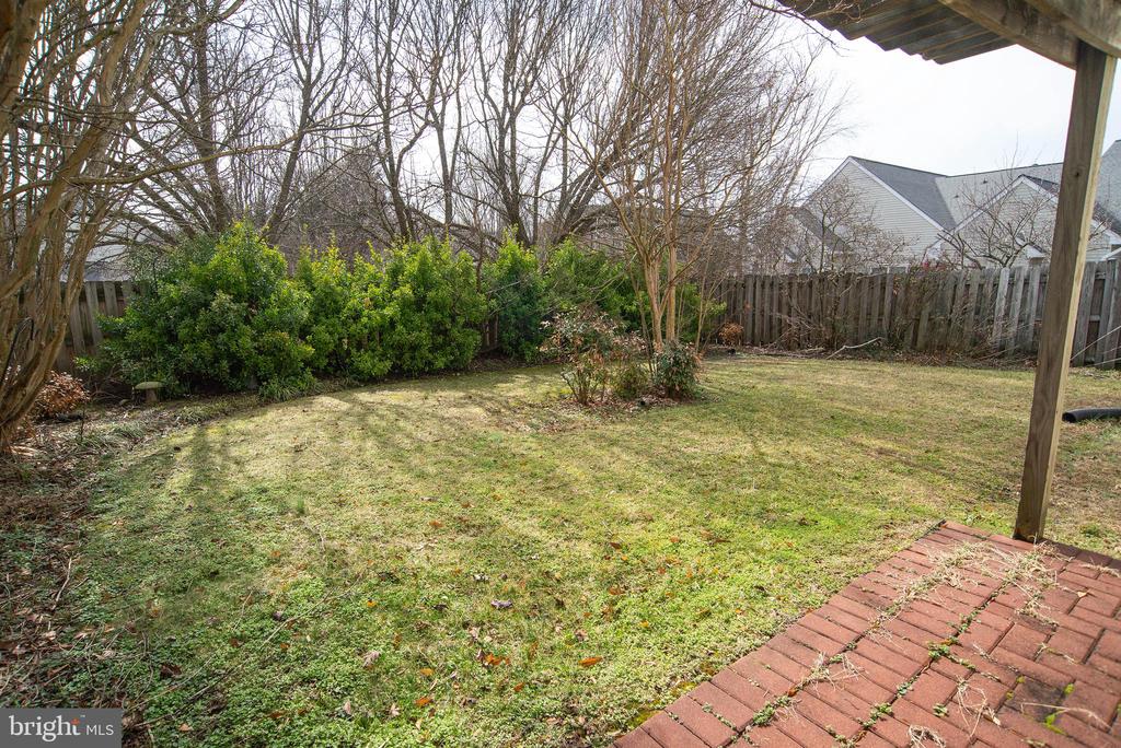 9214 SAINT ANDREWS LANE